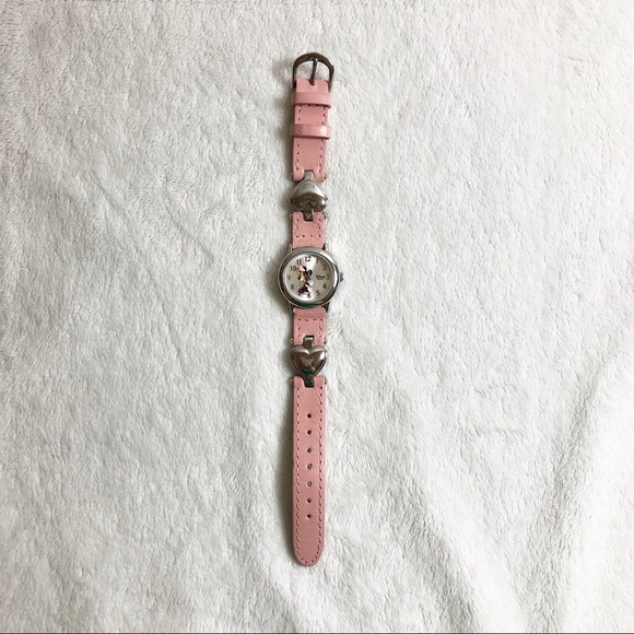 Girl’s Disney Minnie Mouse Pink Leather Watch - Picture 3 of 7